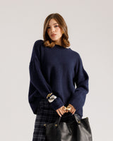 Maglione scollato sul retro - 35596