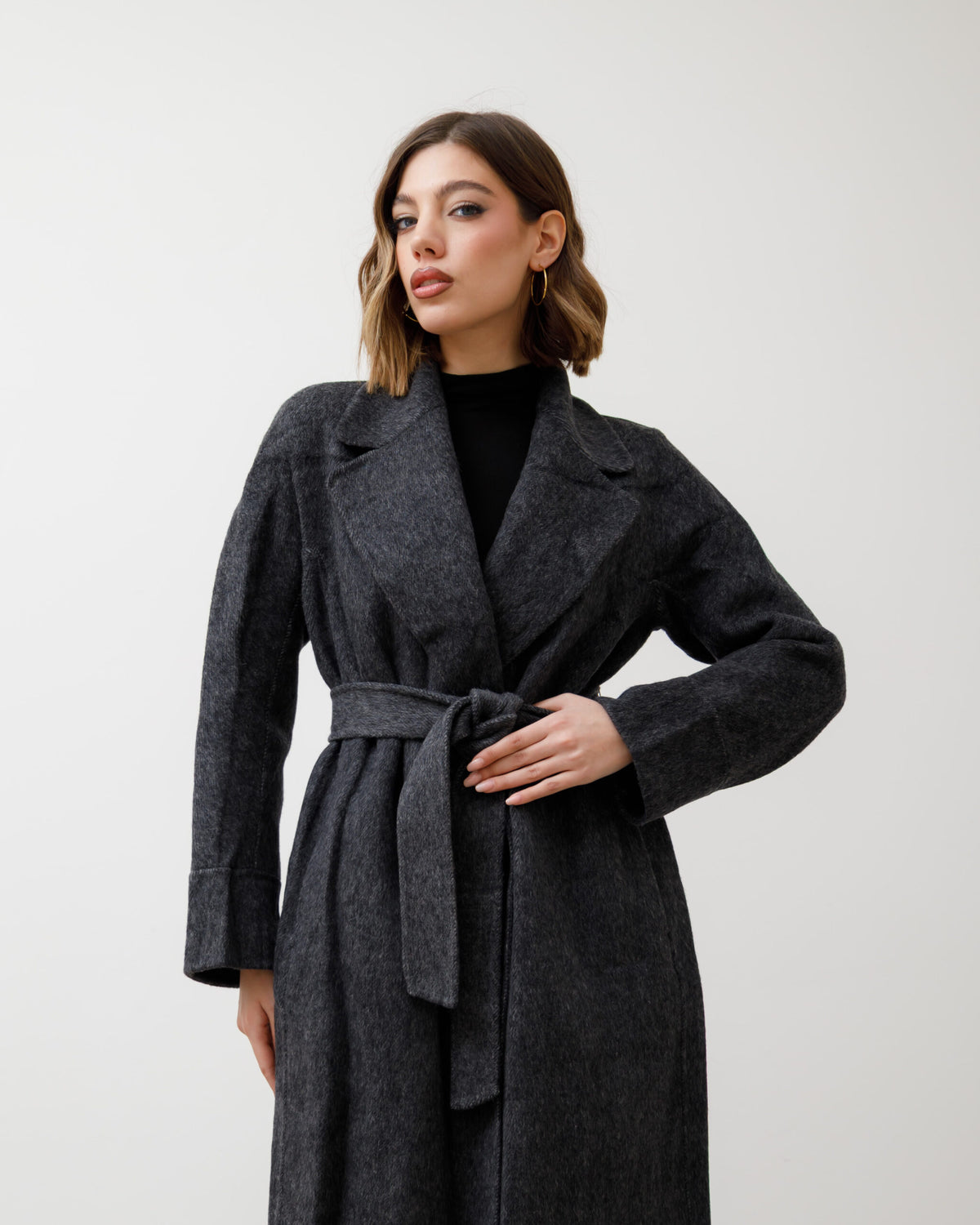 Cappotto in lana con cintura - L12508  INC