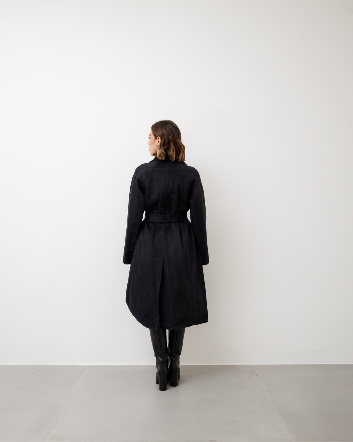 Cappotto in lana con cintura - L12508  INC