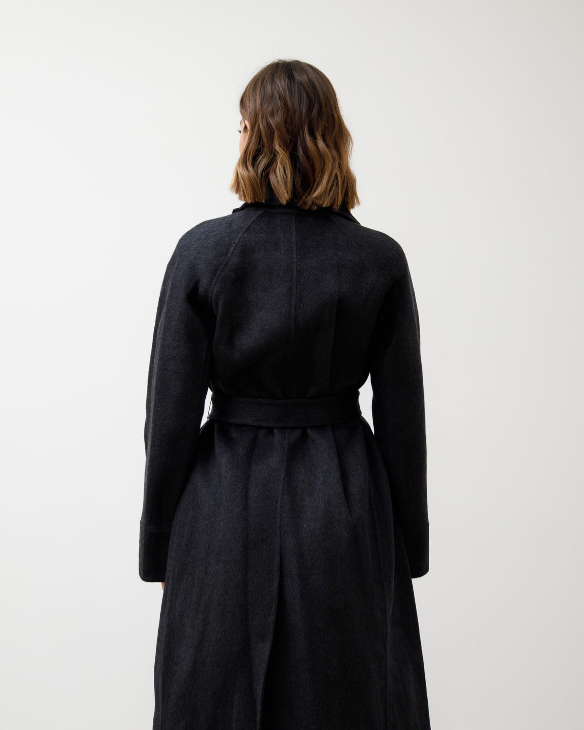 Cappotto in lana con cintura - L12508  INC