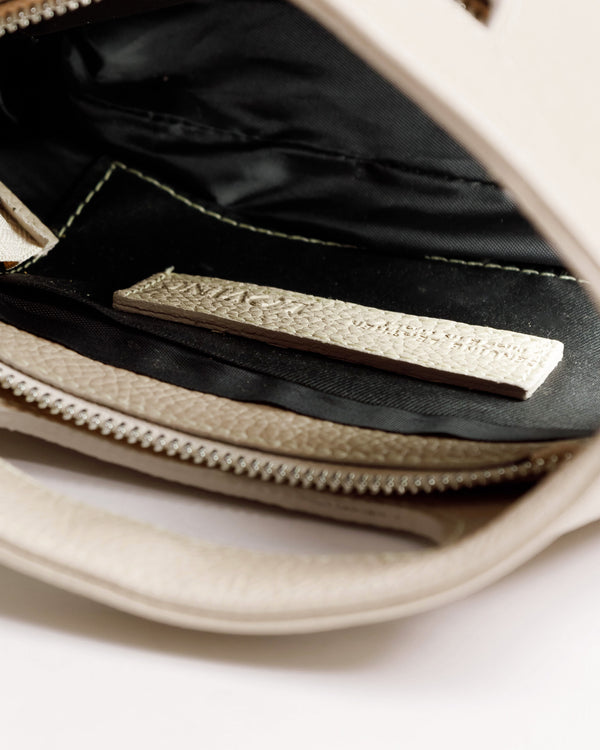 Borsa in pelle NANO GRACE latte - LOVING BAGS