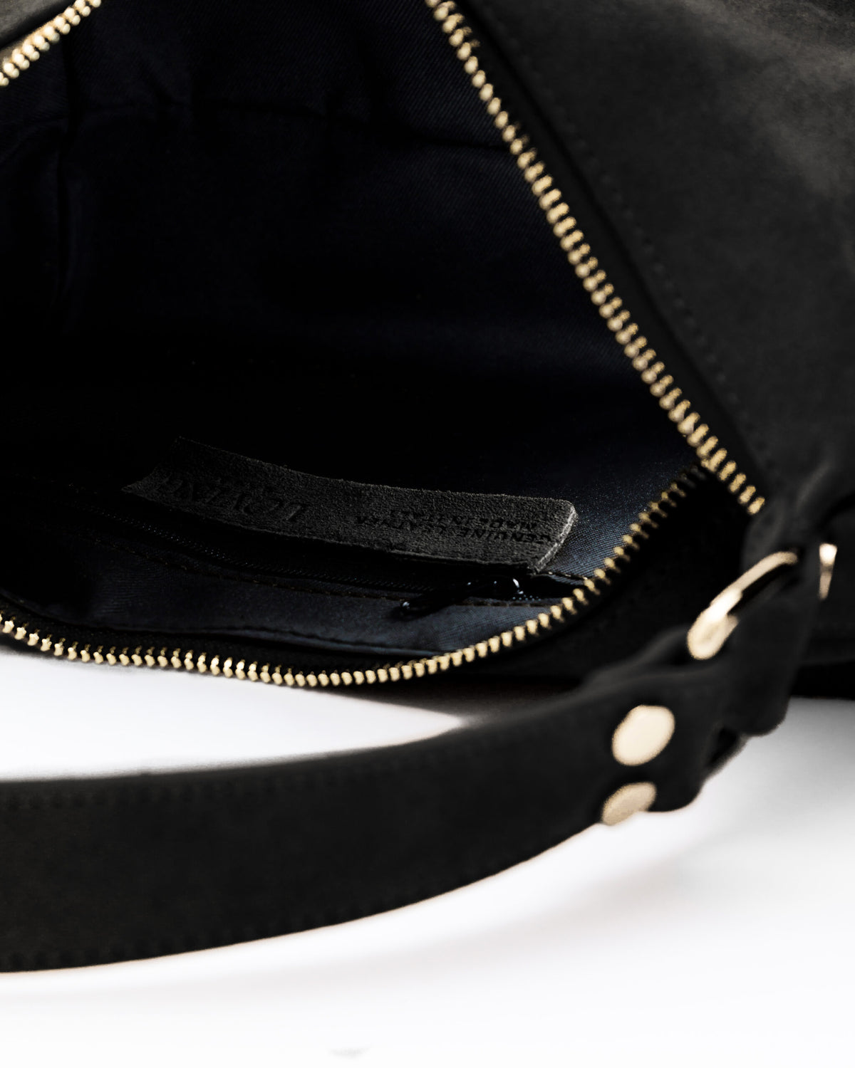 Carrie suede NERA - LOVING BAGS