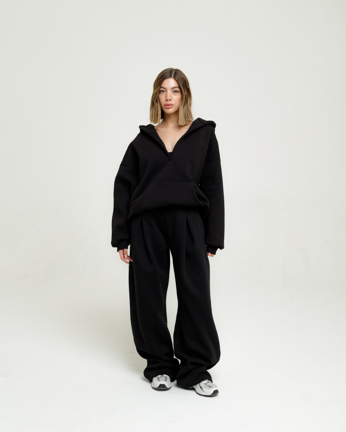 Pantaloni jogger con pinces ALTHÉA - C140