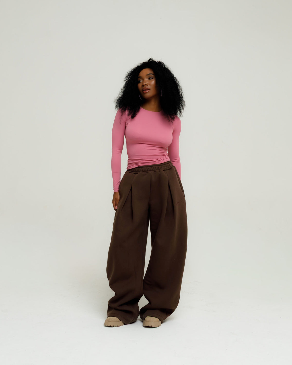 Pantaloni jogger con pinces ALTHÉA - C140
