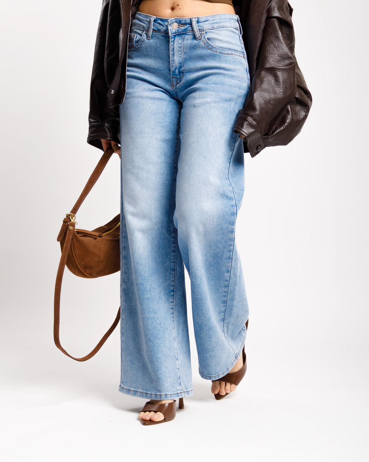 Jeans vita bassa con tasche BLU CHIARO - SK227-4