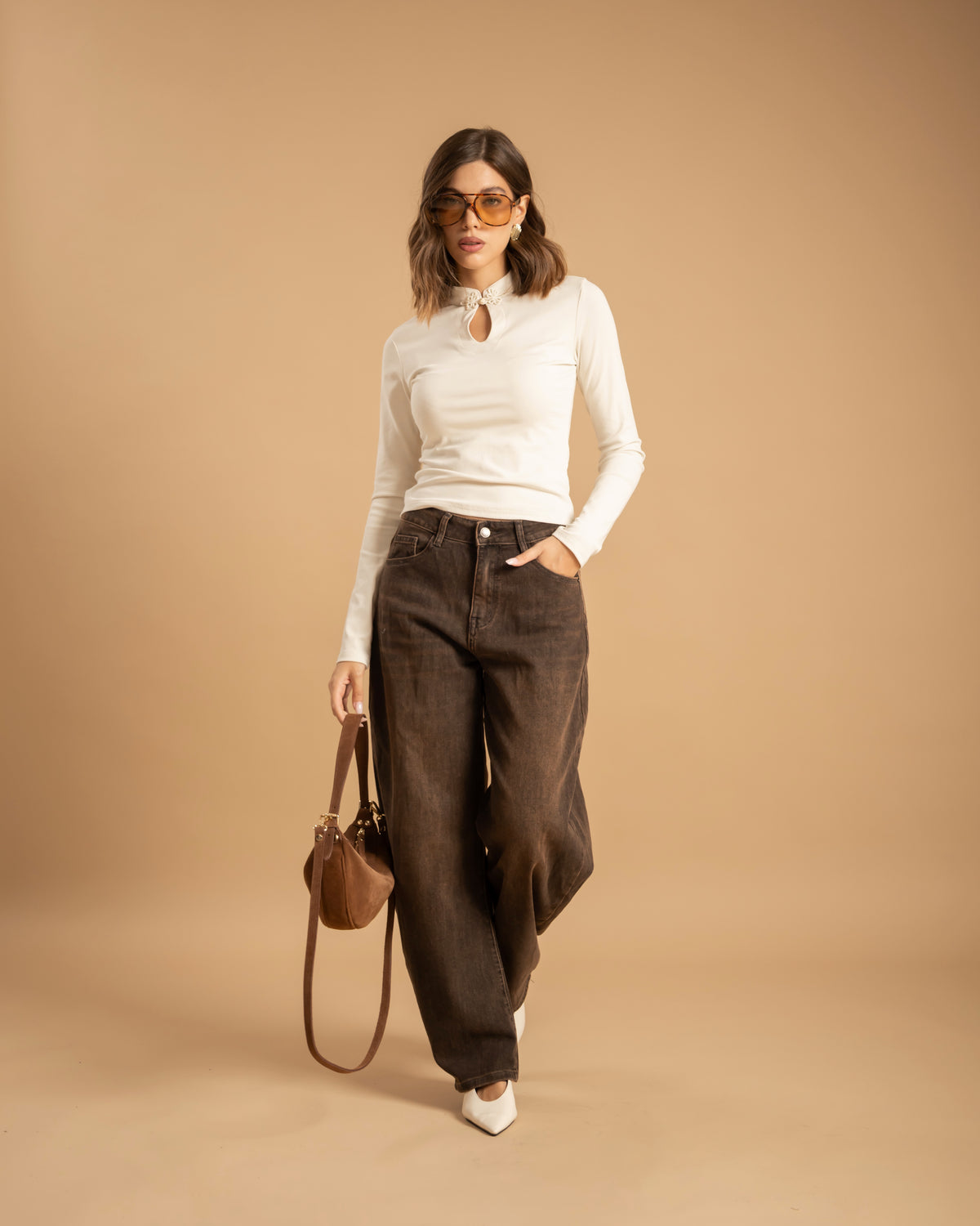 Maglia aderente con alamari - H70659