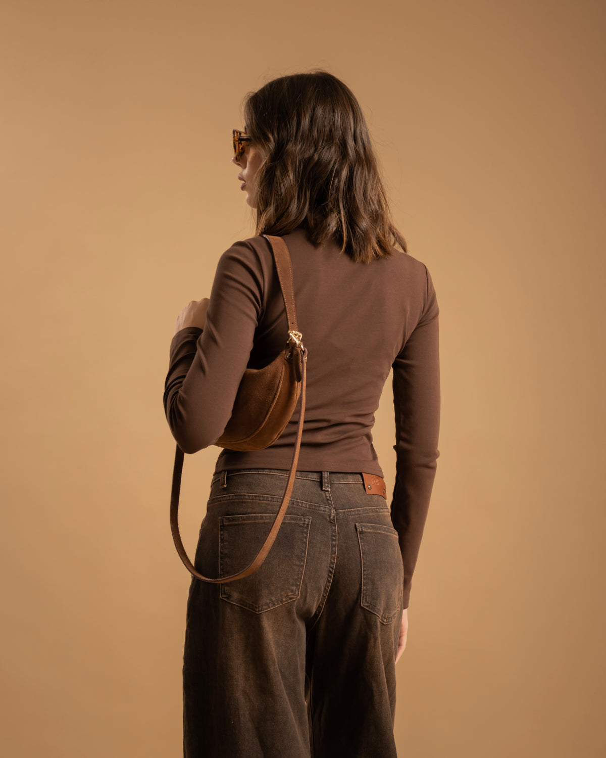 Maglia aderente con alamari - H70659