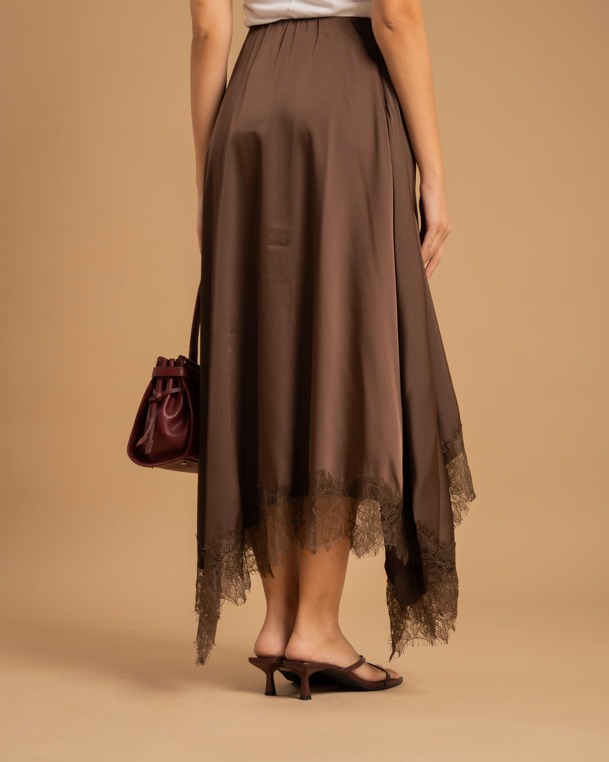 Gonna satin e pizzo MARRONE - 9793