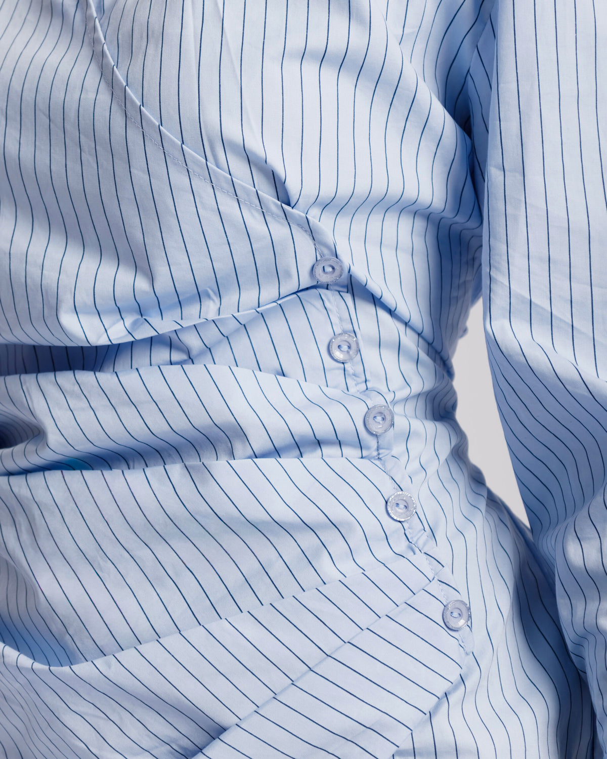 Camicia in cotone con incrocio a righe  - PF556 slc