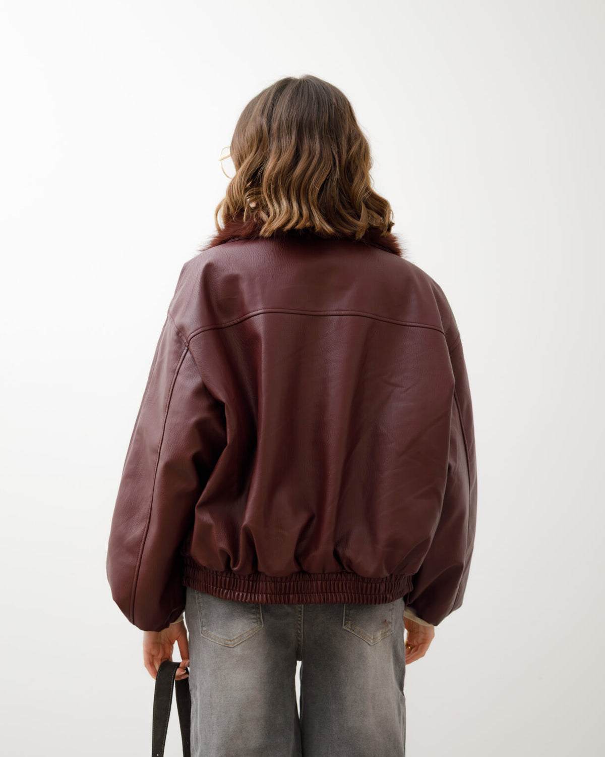 Bomber in finta pelle con eco-fur - D12081