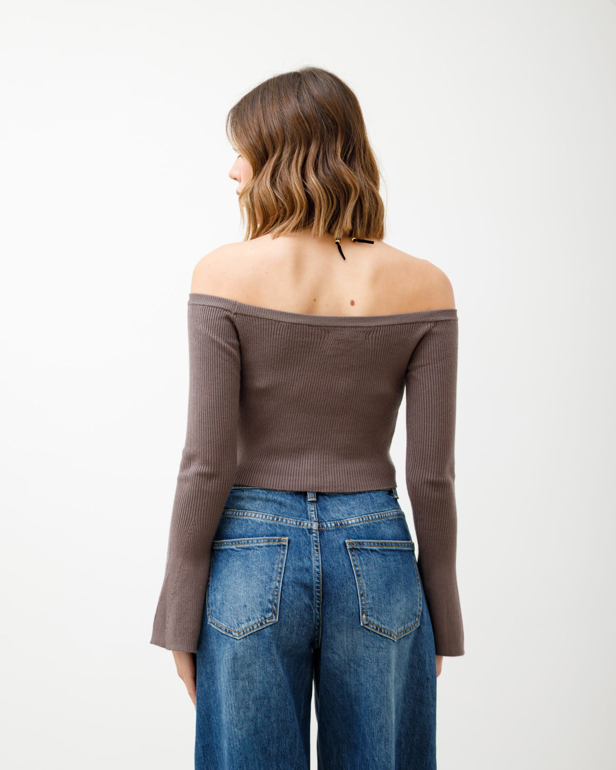 Maglia crop in costina con laccetti - PL2965