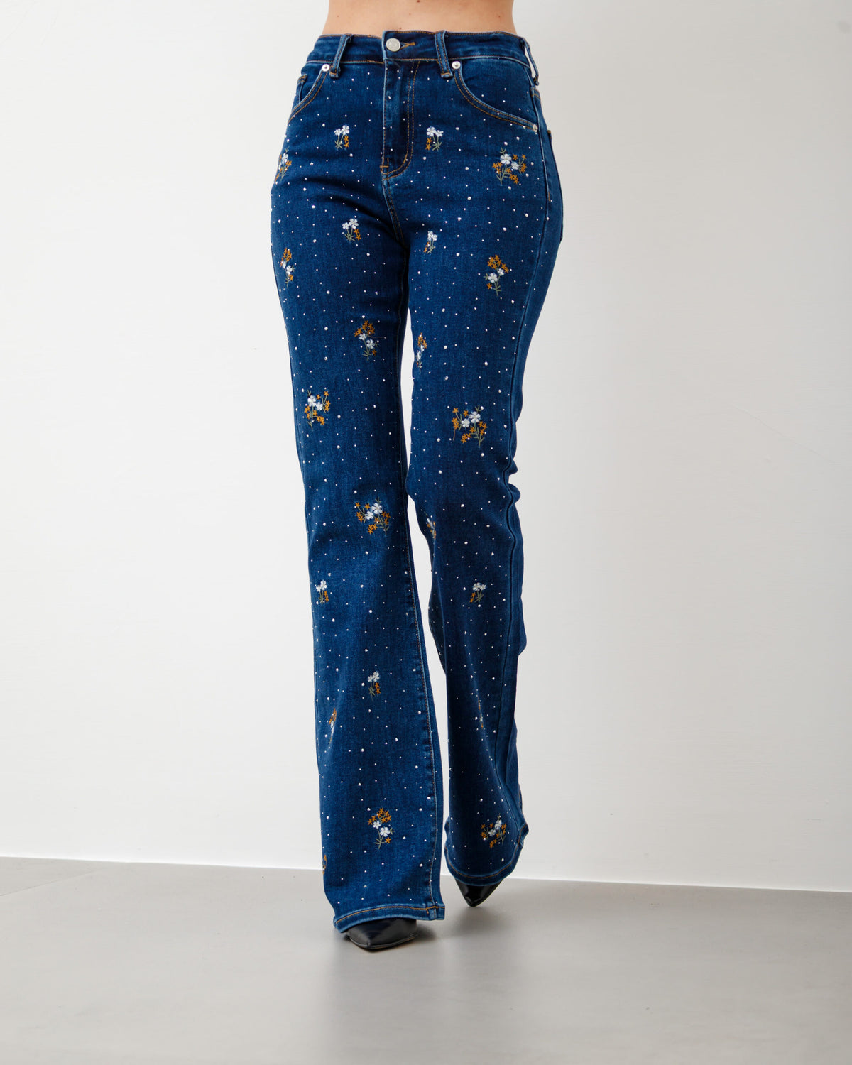 Jeans a zampa con fiori e strass - SK2510-9
