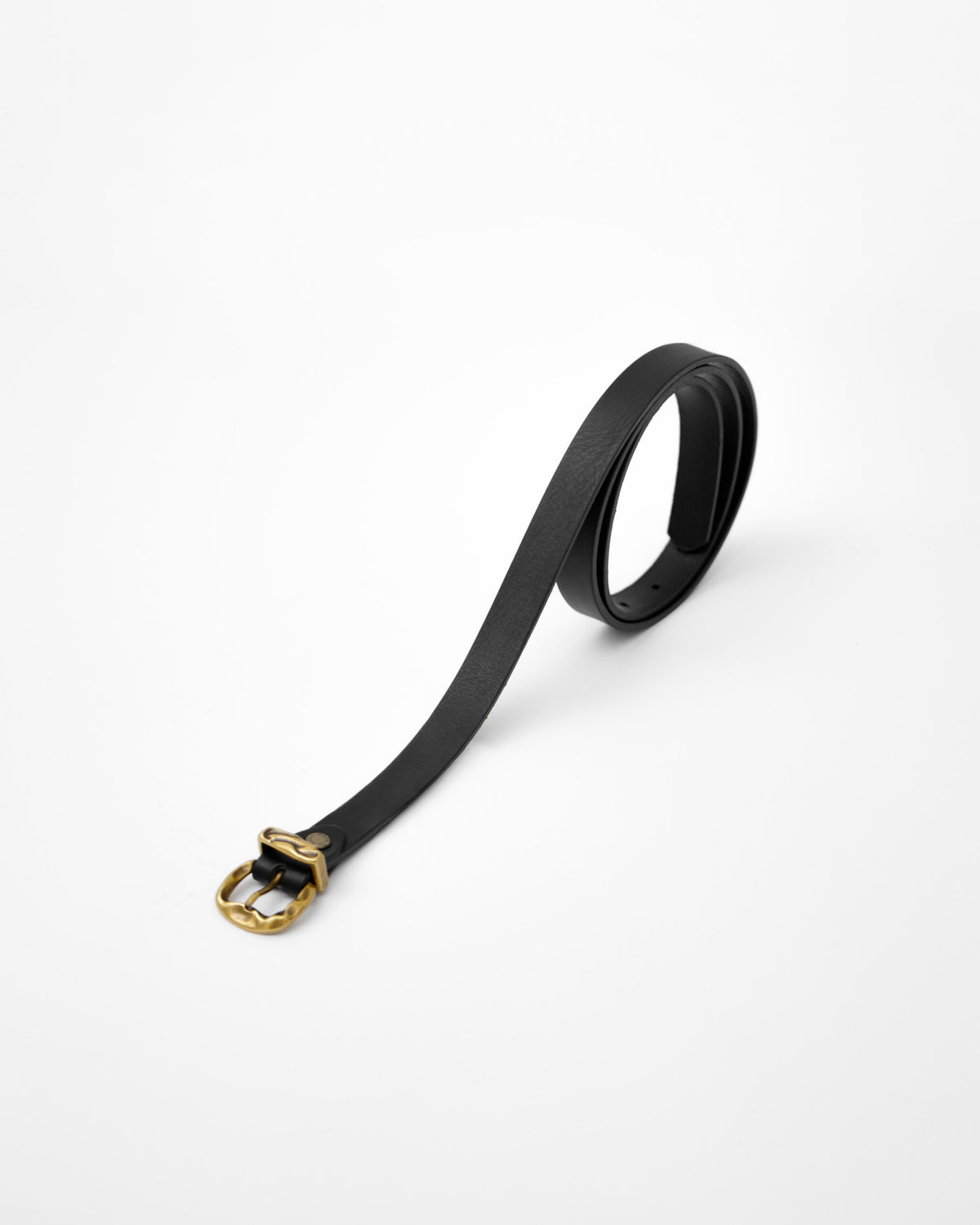 Cintura in pelle con fibbia martellata -2436/20 LOVING