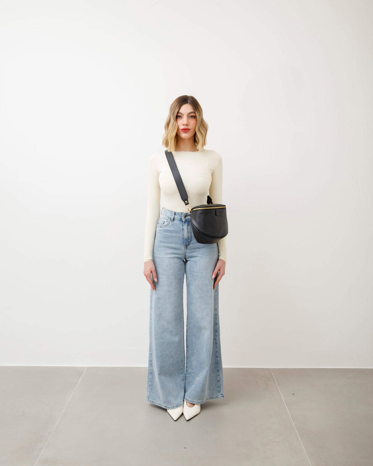 Tracolla in pelle NERA - LOVING BAGS