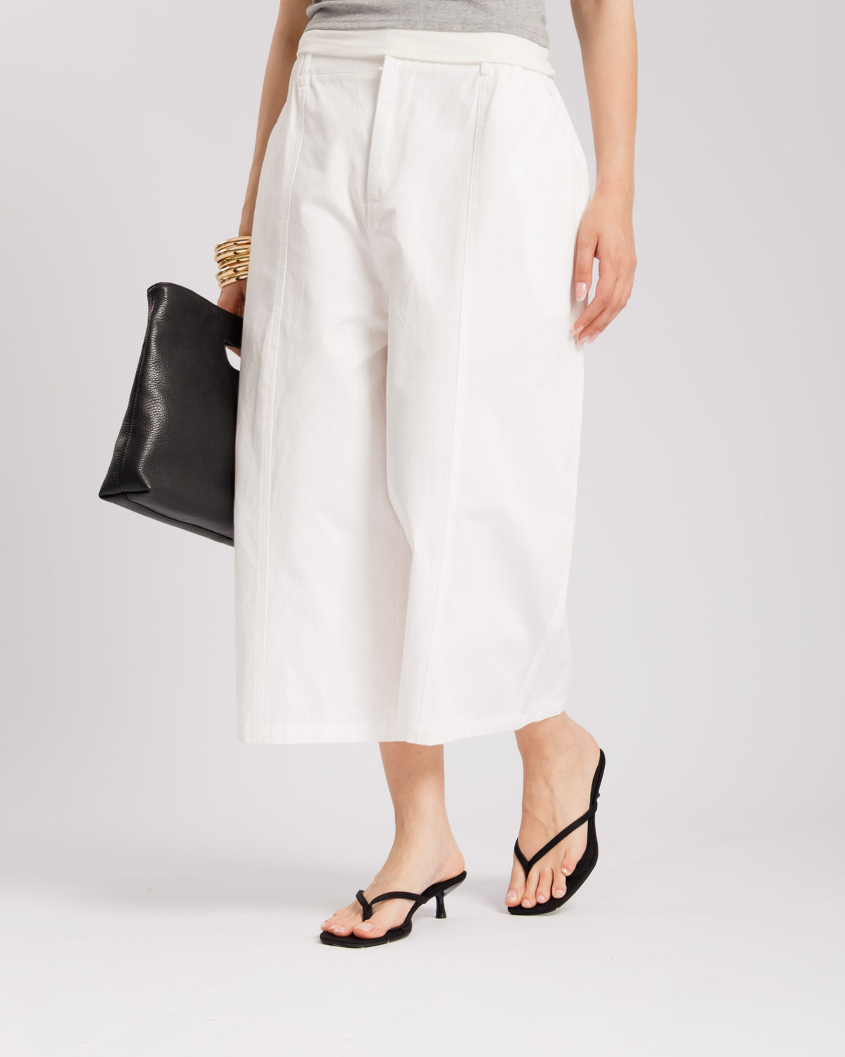 Pantaloni capri in cotone - CHF8741