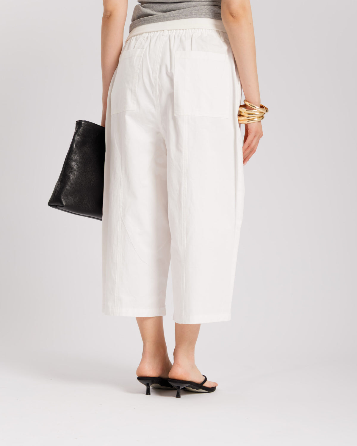 Pantaloni capri in cotone - CHF8741