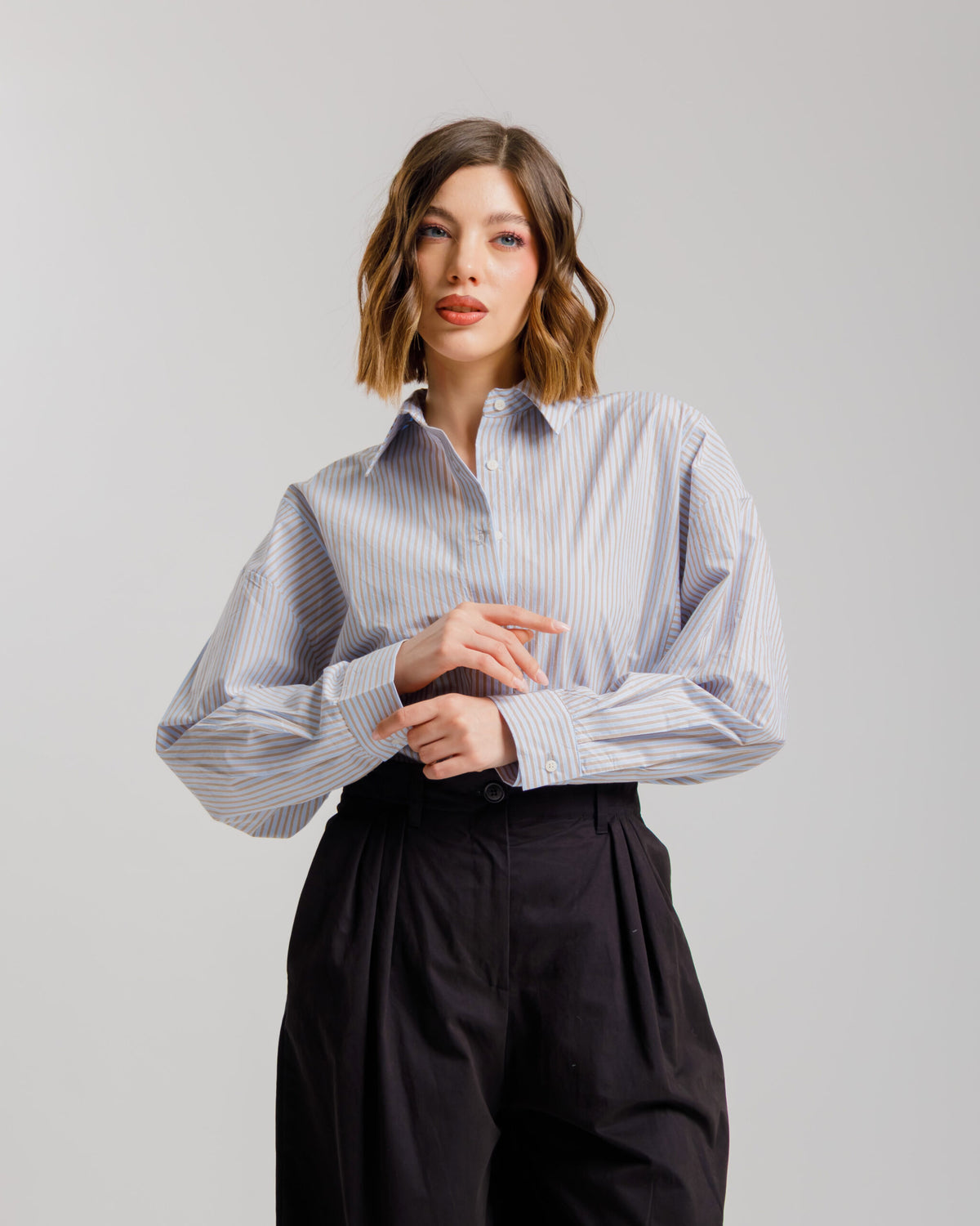 Camicia a righe in cotone azzurra ALTHÉA - C007