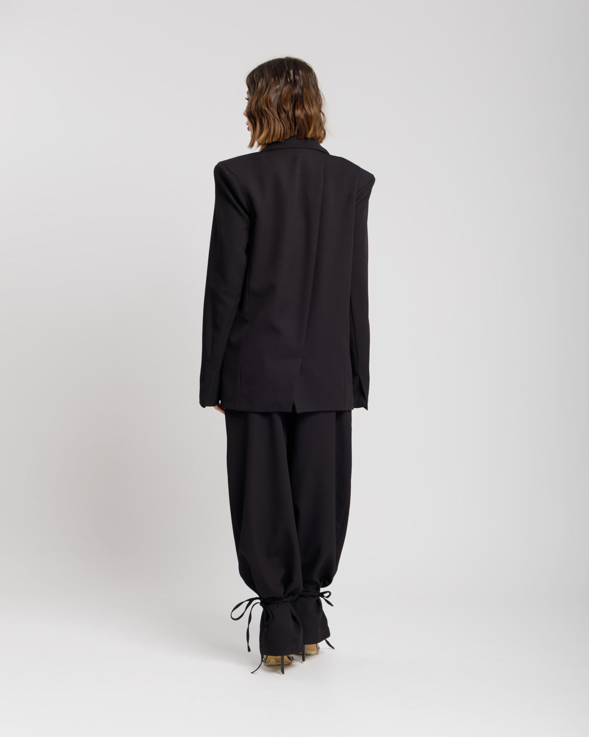 Blazer sartoriale con cintura ALTHÉA - C001 SLC