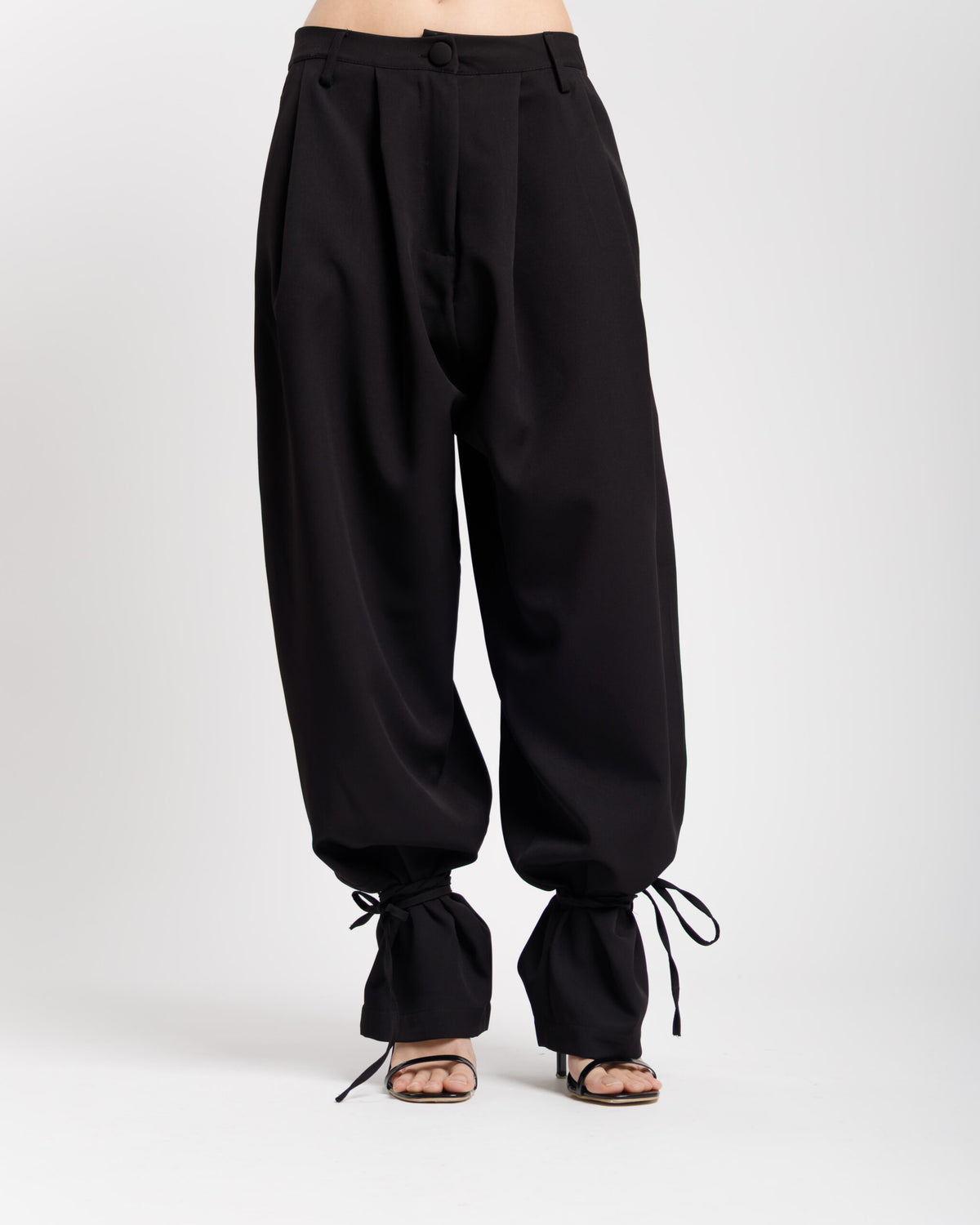Pantaloni ampi con laccetto ALTHÉA - C005