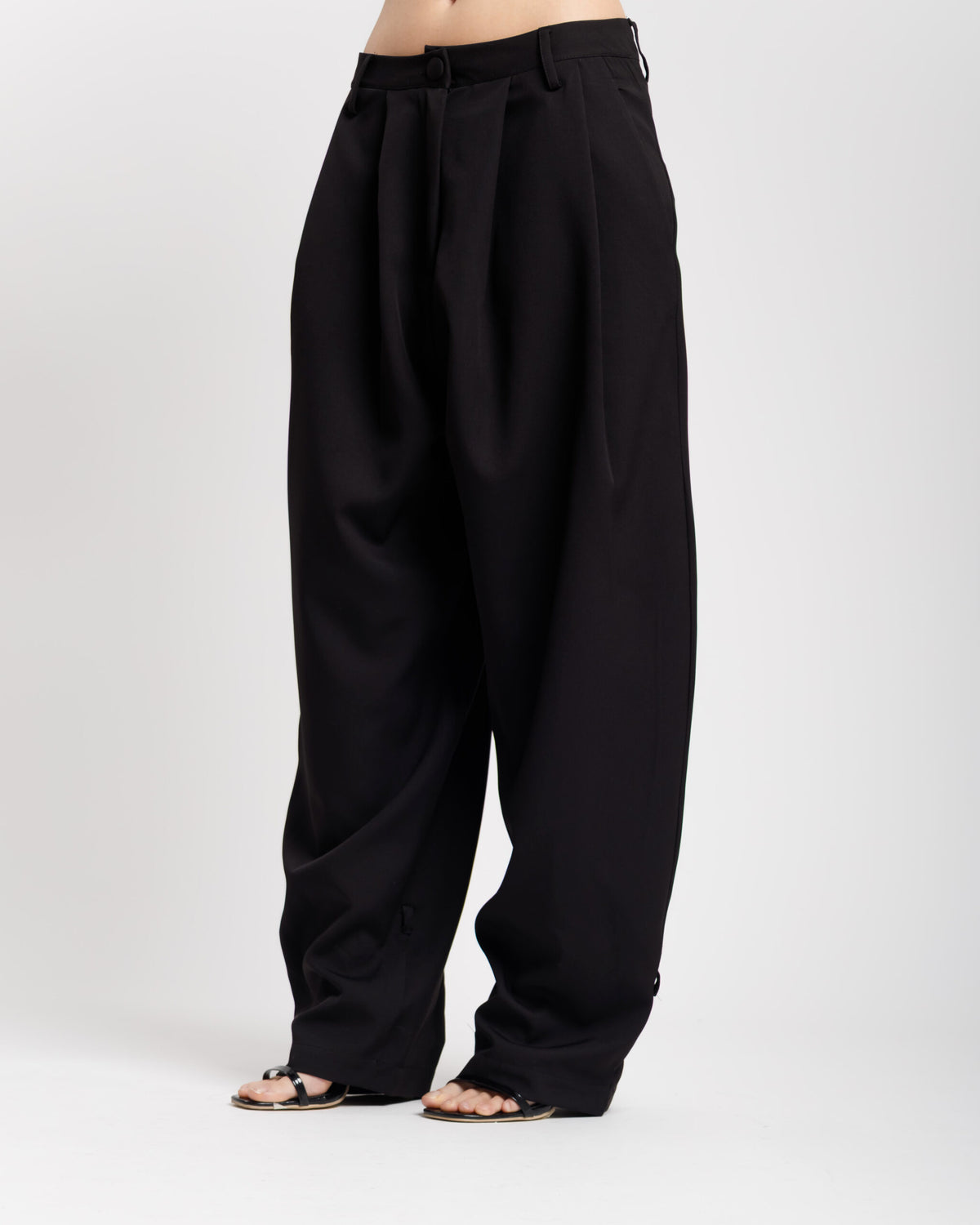 Pantaloni ampi con laccetto ALTHÉA - C005