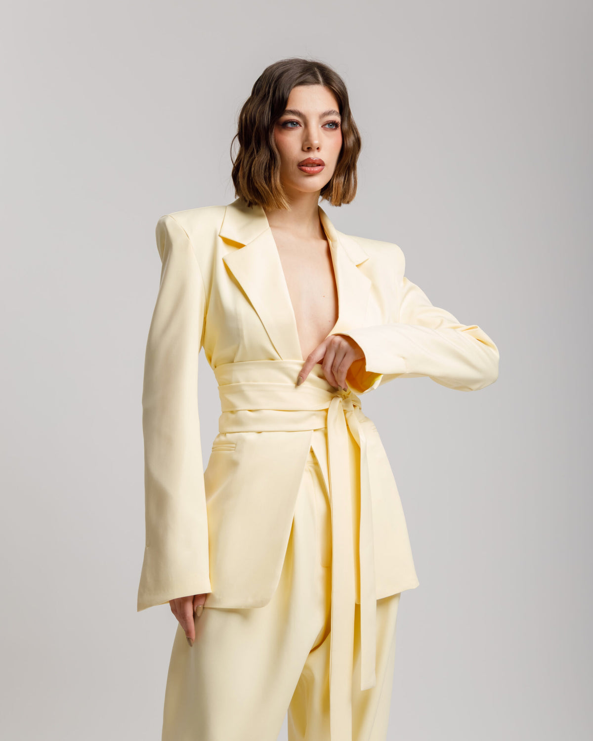 Blazer sartoriale con cintura ALTHÉA - C001 SLC