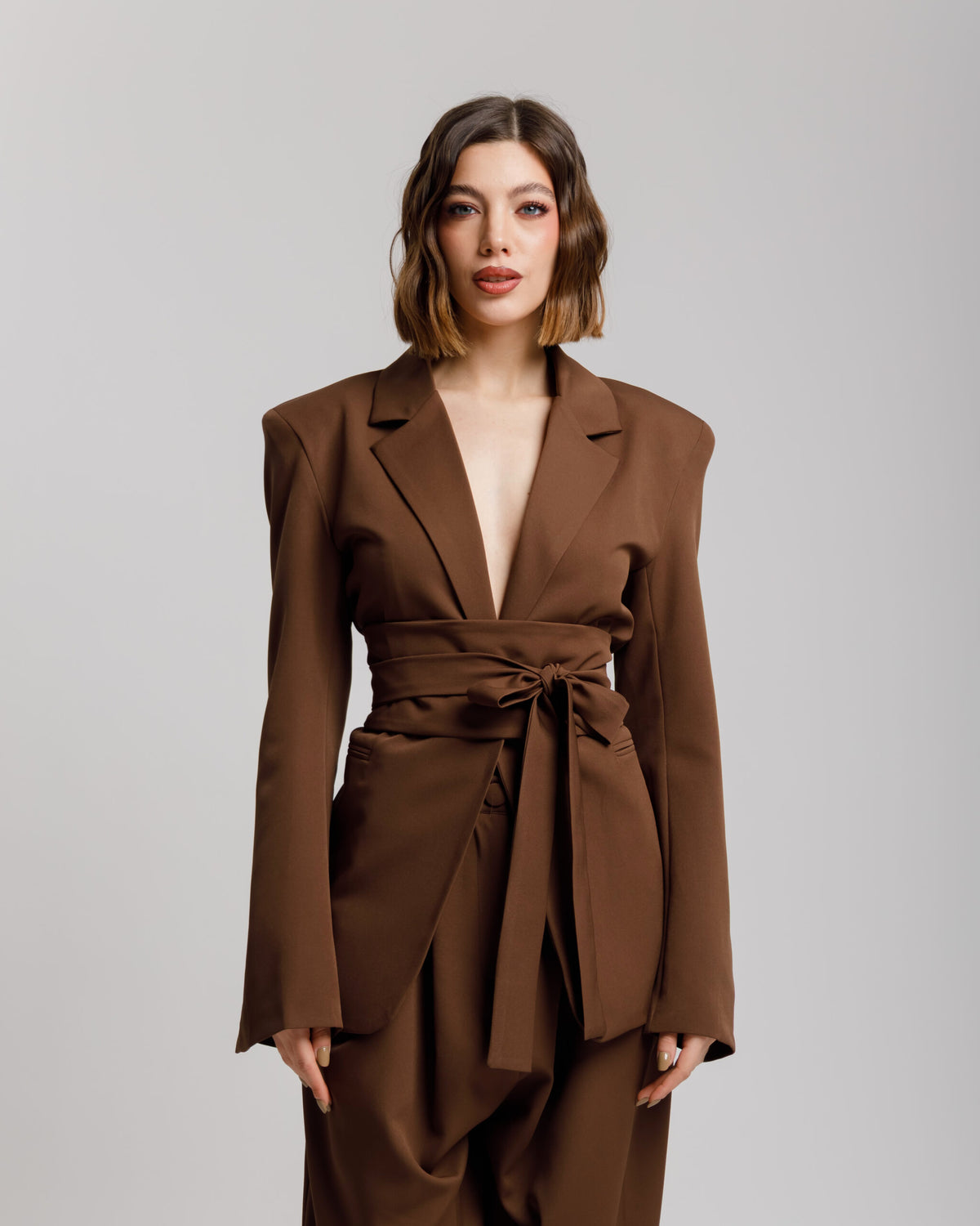 Blazer sartoriale con cintura ALTHÉA - C001 SLC