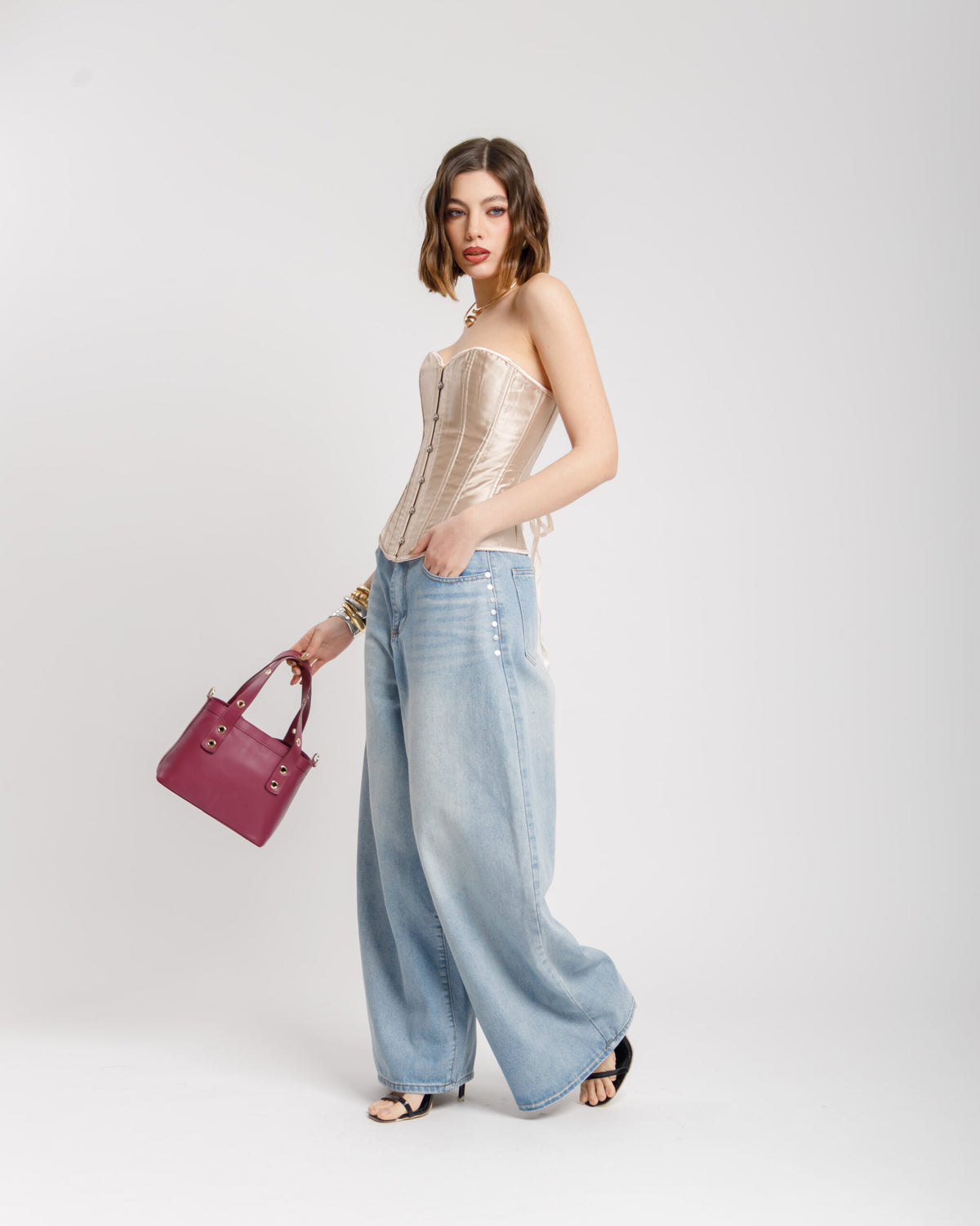 Jeans palazzo con borchie - P13156
