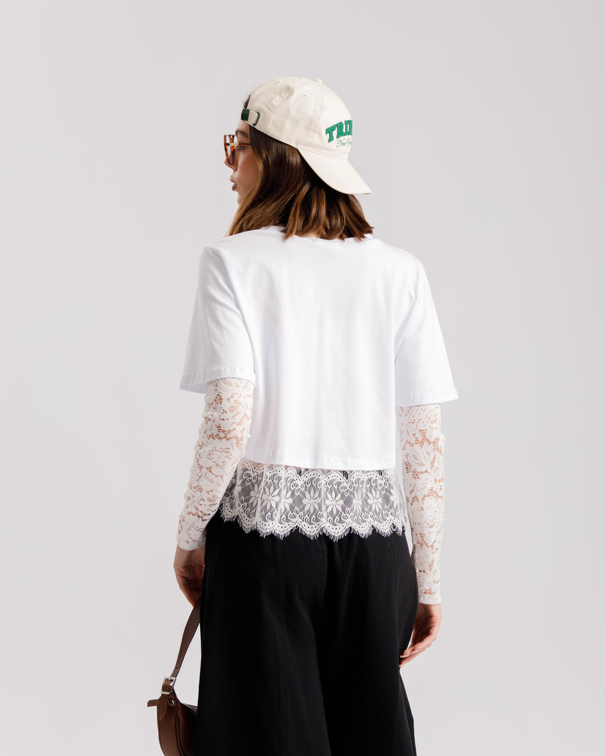 T-shirt in cotone e pizzo - 38500