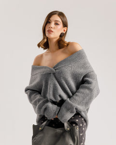 Maglione con scollo - 2609