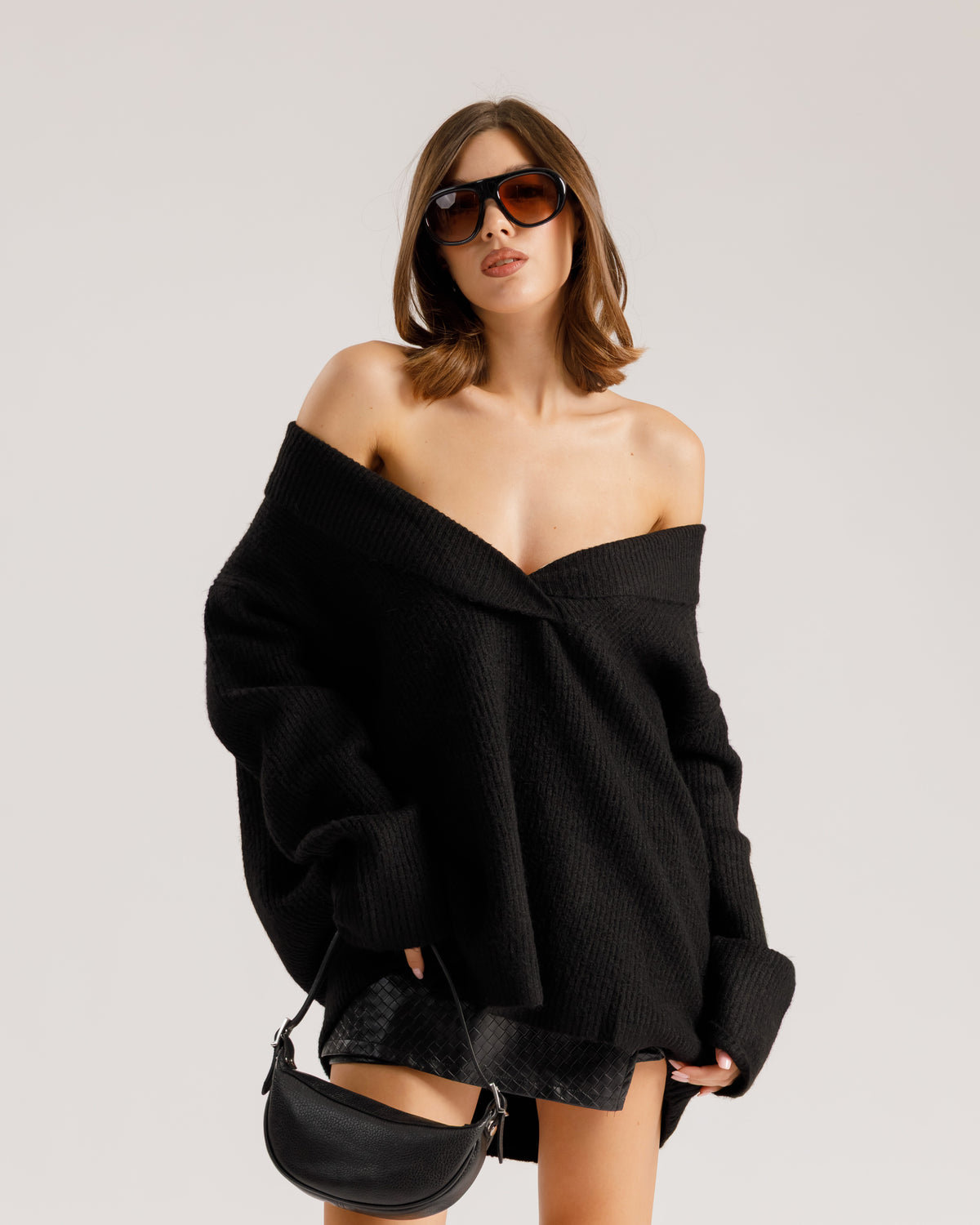 Maglione con scollo - 2609