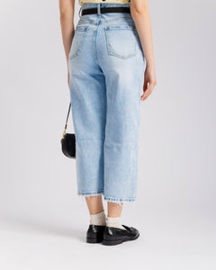 Jeans capri blu slavato  - H3375