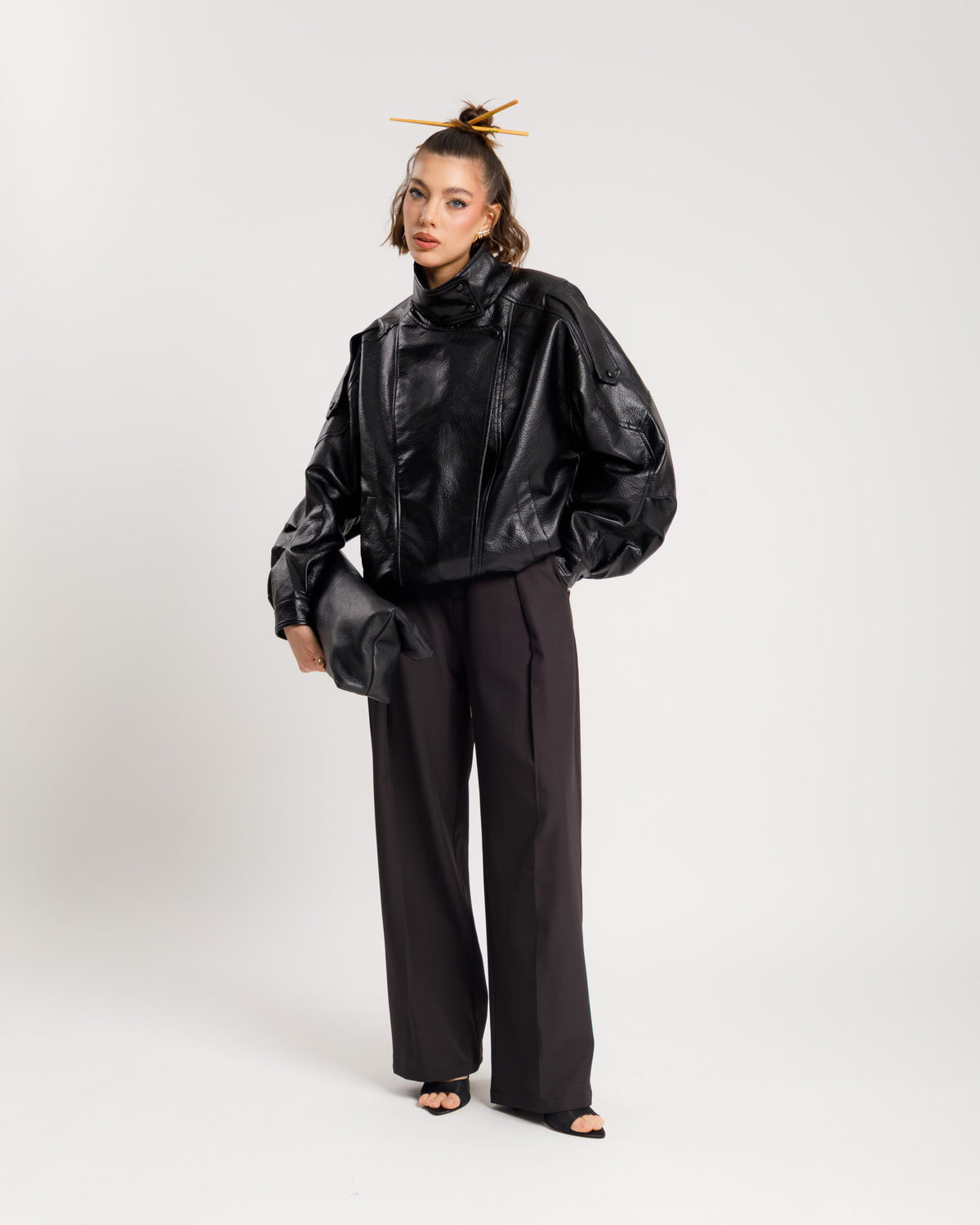 Bomber finta pelle collo alto NERO - 22001