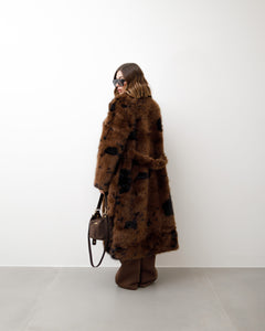 Eco-fur lunga con collo ampio stampata - A20