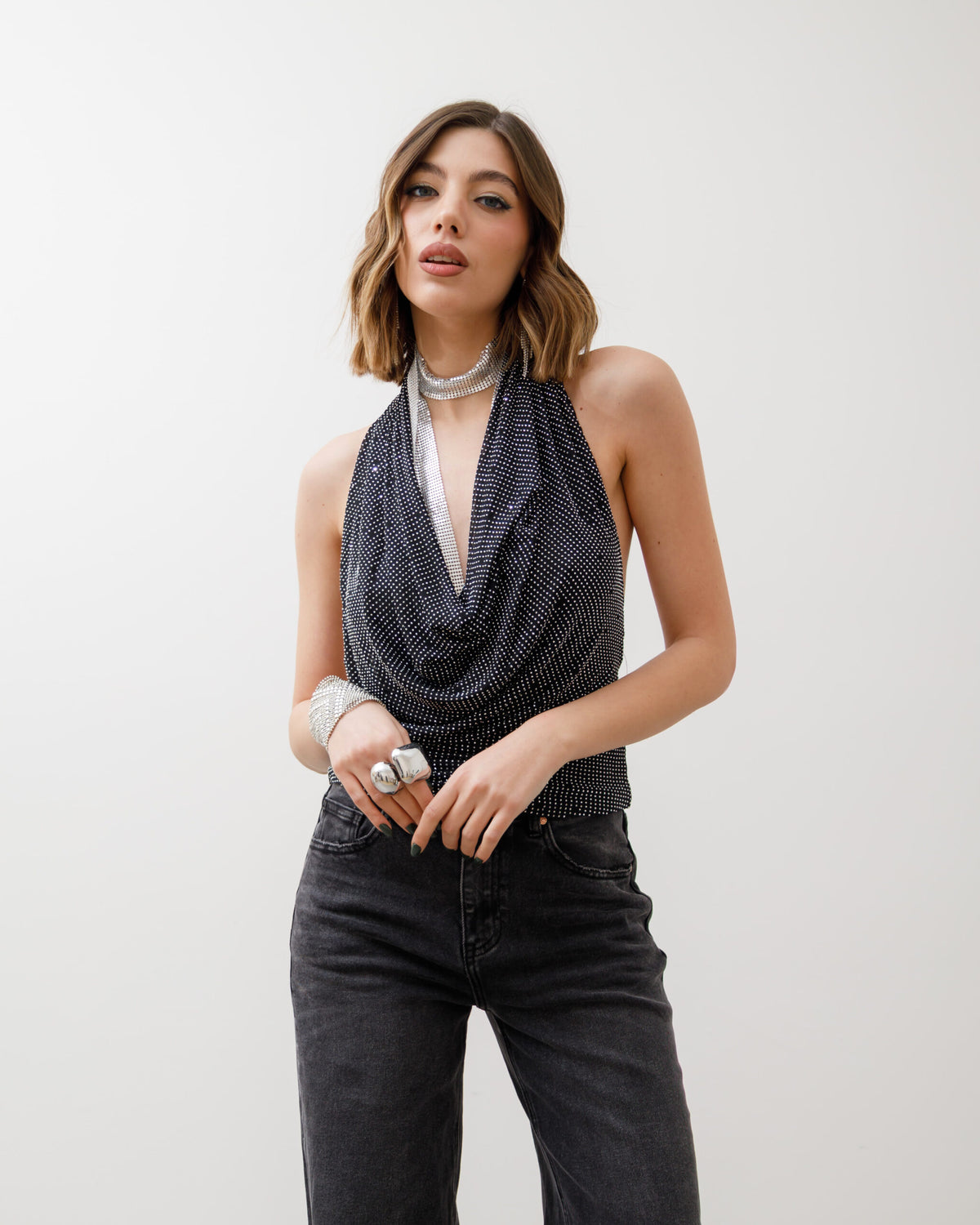 Top scollato con strass - 23490 slcn