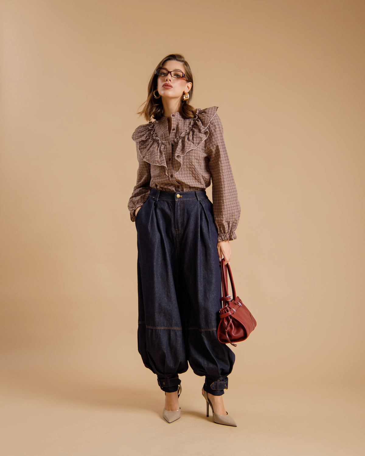 Camicia con colletto ampio MARRONE - AO3101