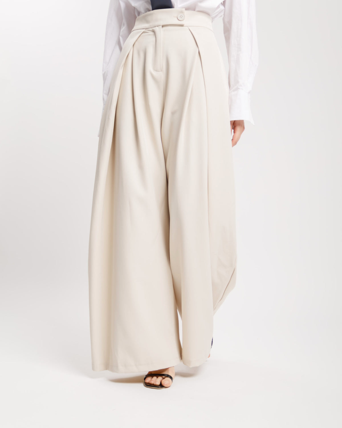 Pantaloni palazzo con pieghe PANNA - KLL1