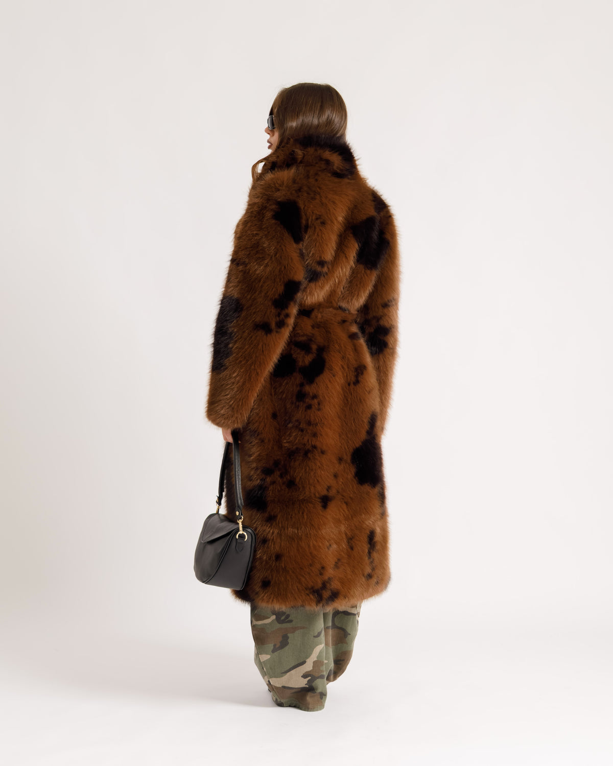 Eco-fur lunga con collo ampio stampata - A20