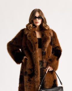 Eco-fur lunga con collo ampio stampata - A20