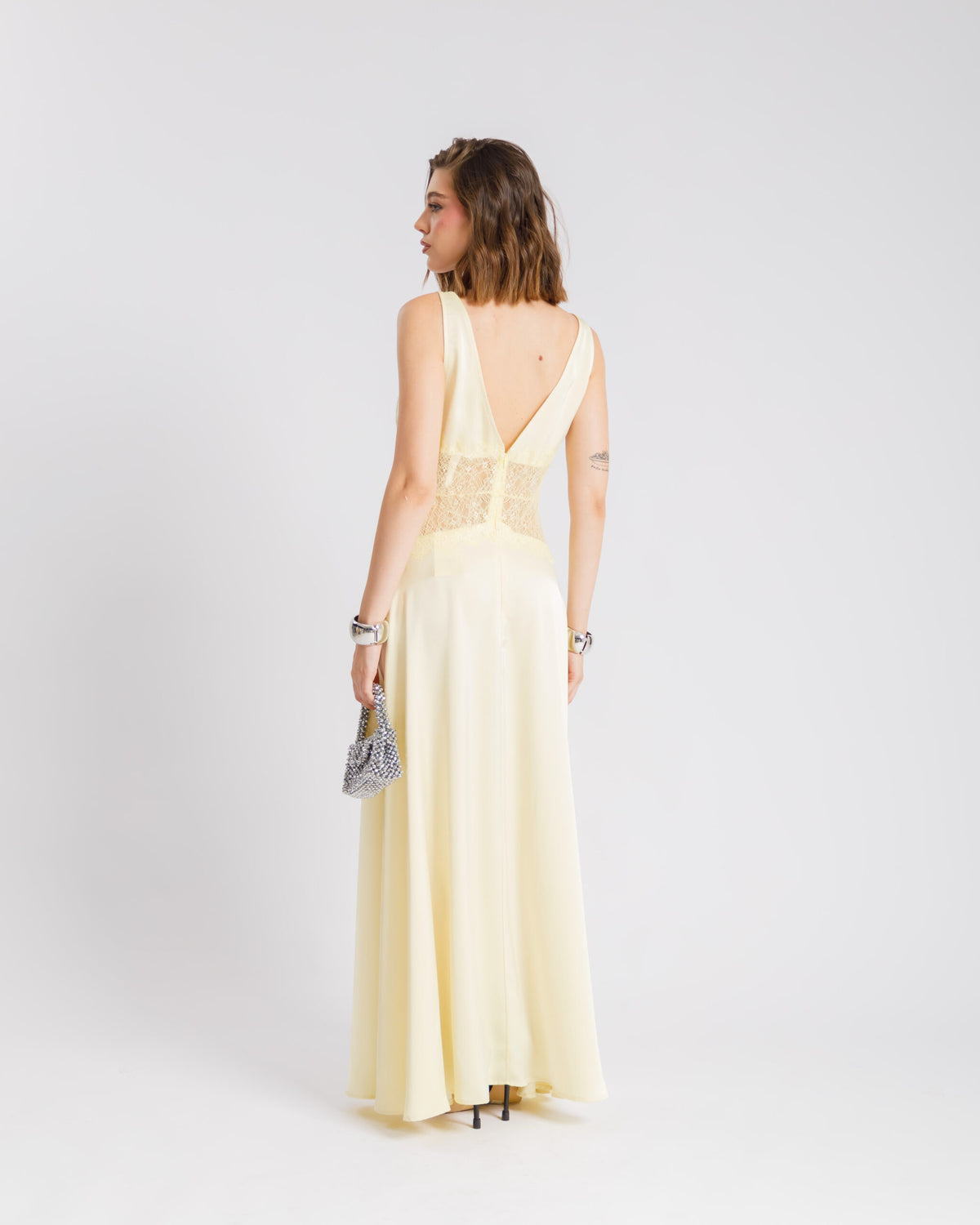 Abito lungo  satin e pizzo - U30522
