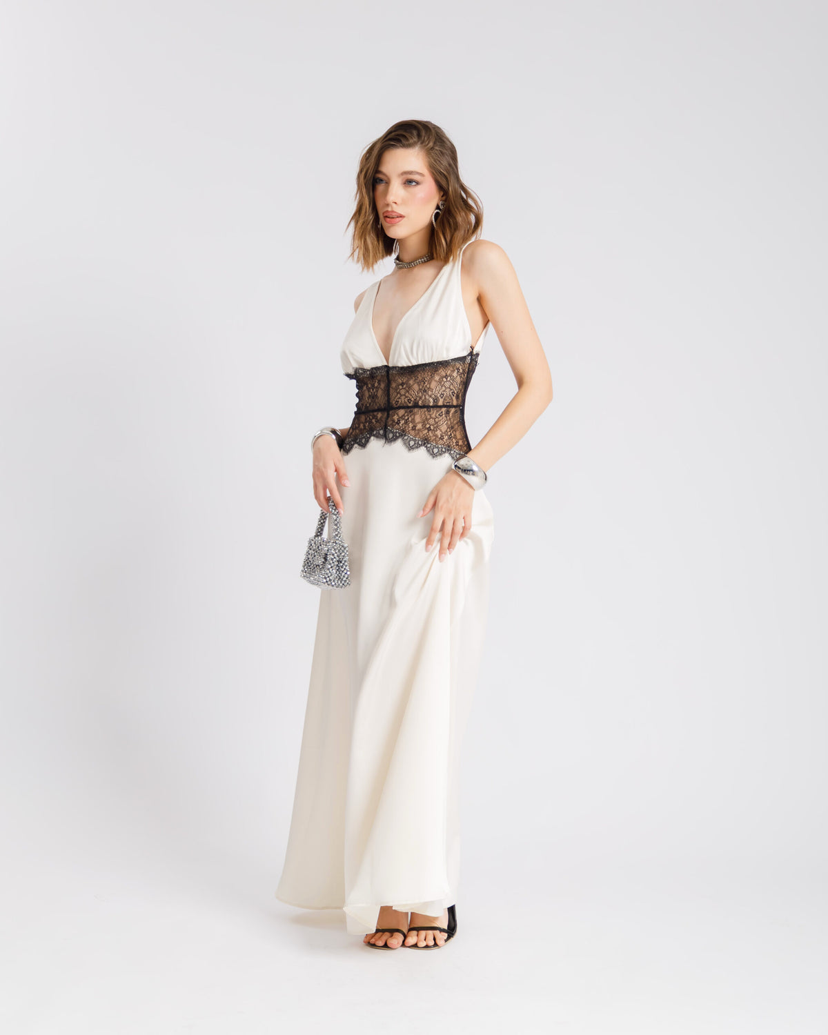 Abito lungo  satin e pizzo - U30522