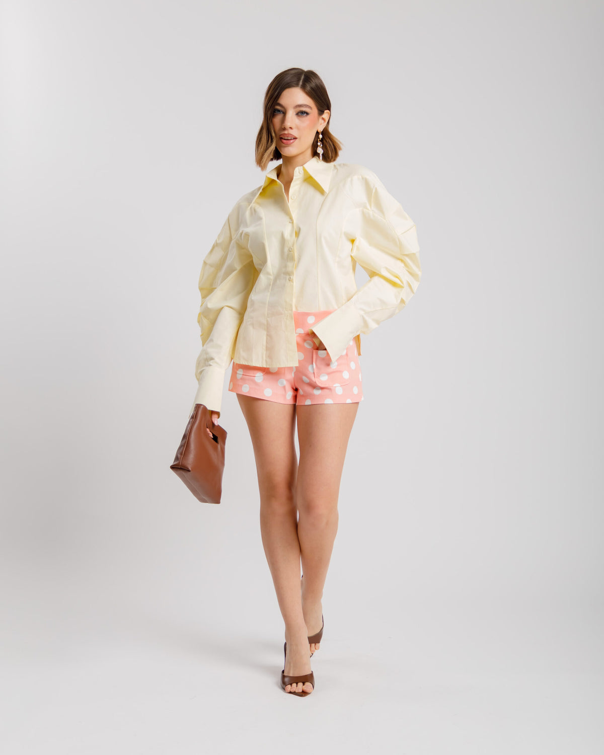 Short a pois - P13392