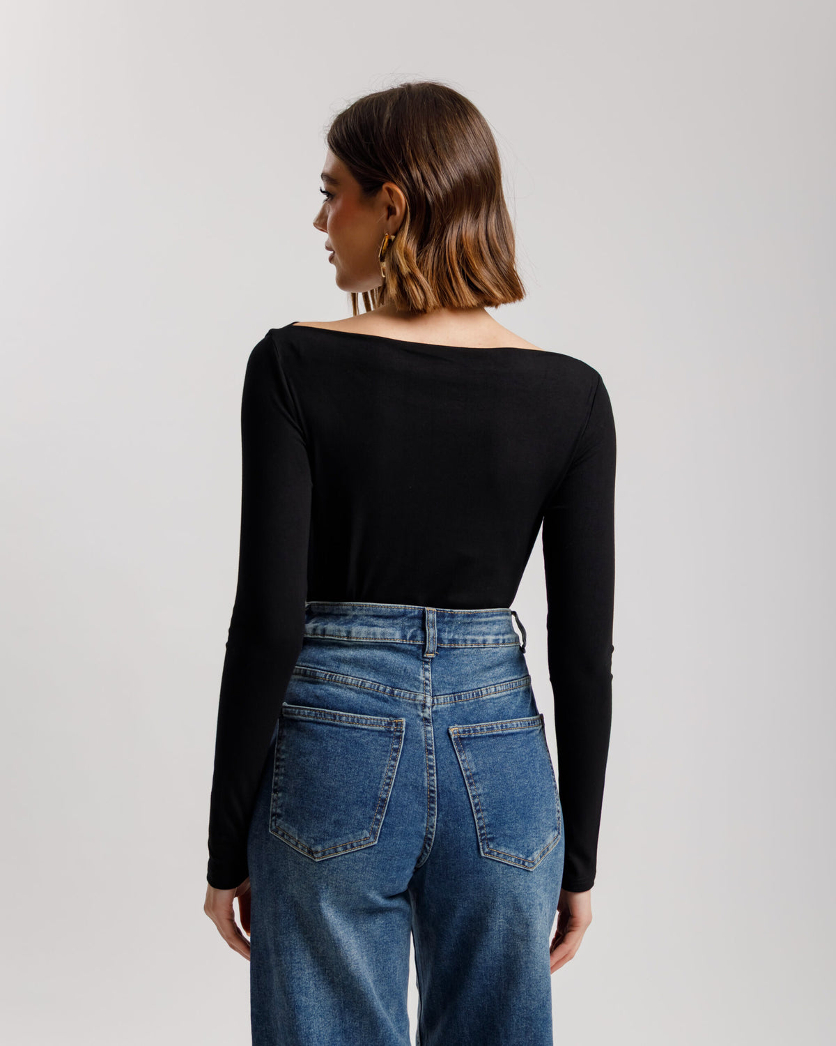 Maglia basic con scollo - 5612