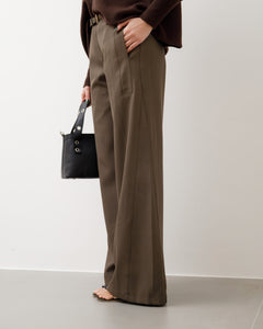 Pantaloni ampi con cintura - M774