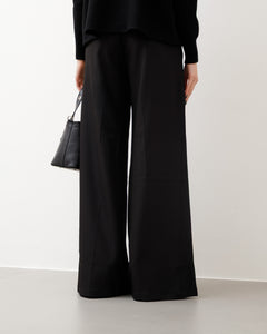 Pantaloni ampi con cintura - M774