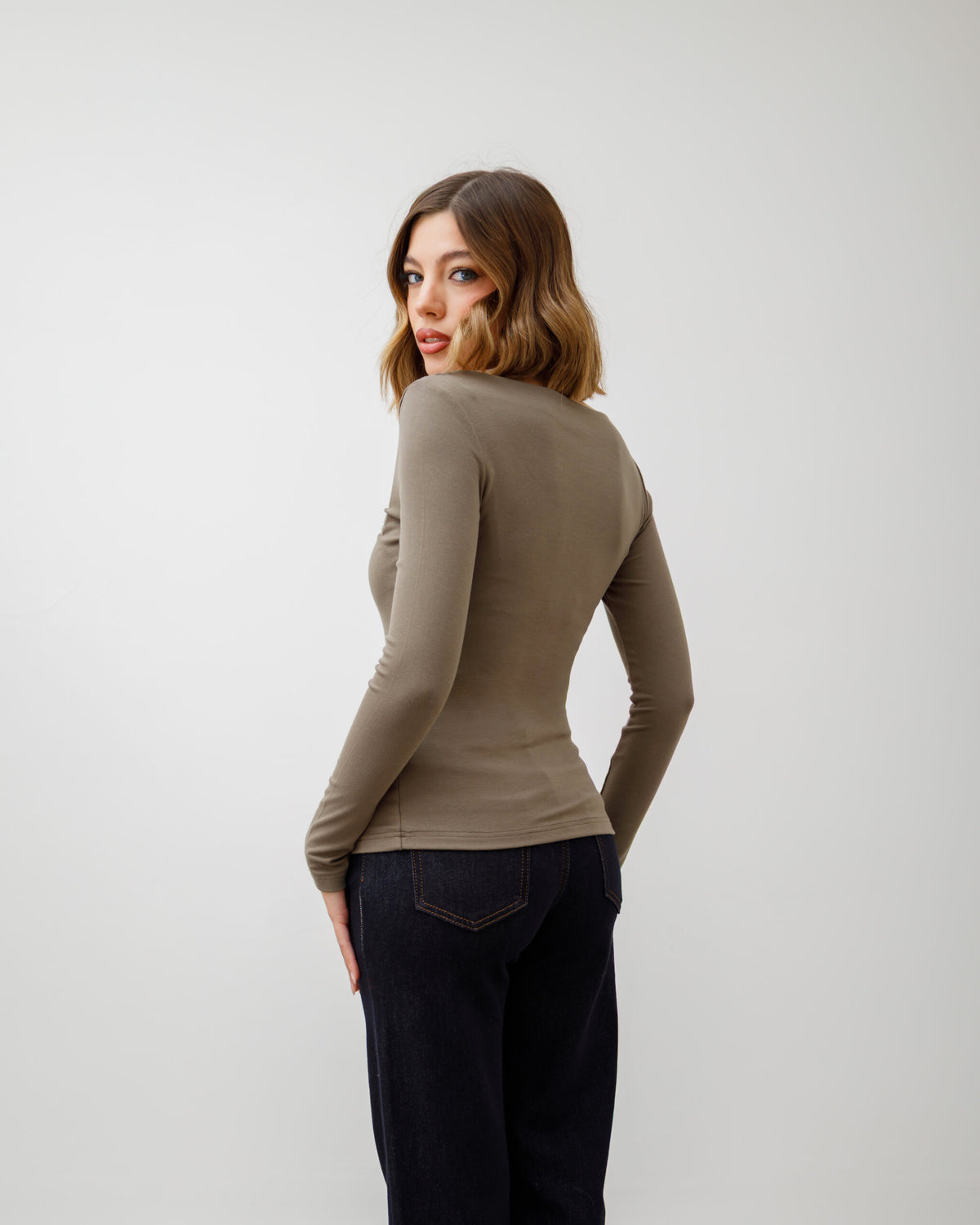 Maglia basic con scollo - 5612