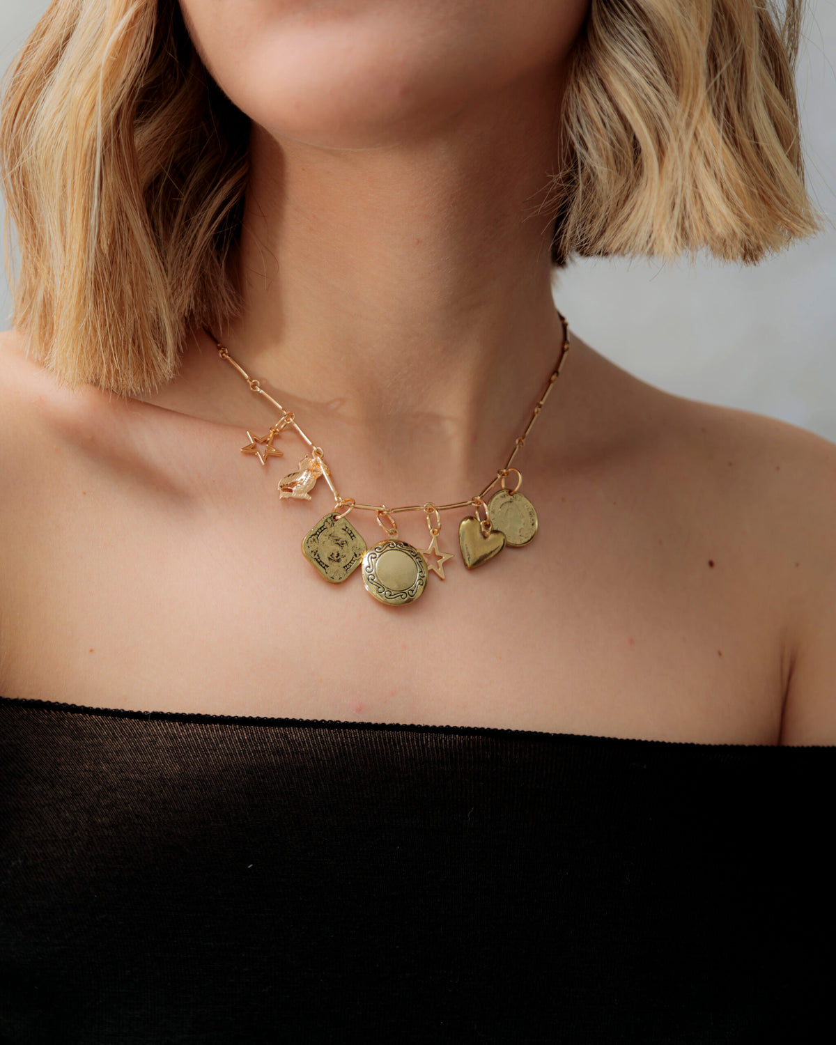 Collana con medagliette pendenti - ECL2053