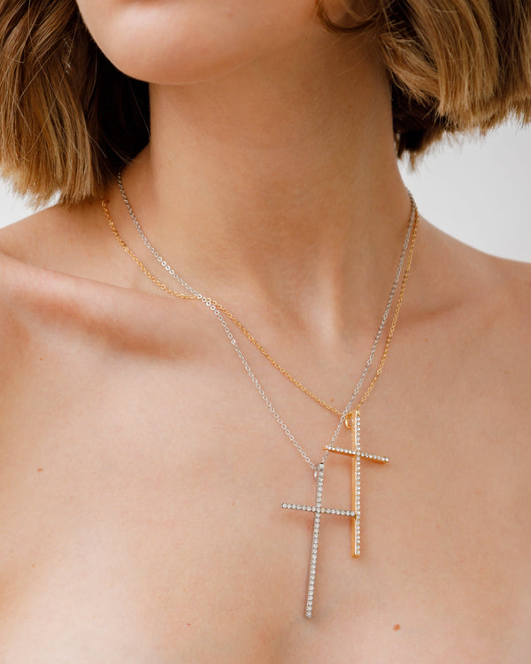 Collana in acciaio con croce pendente - N514