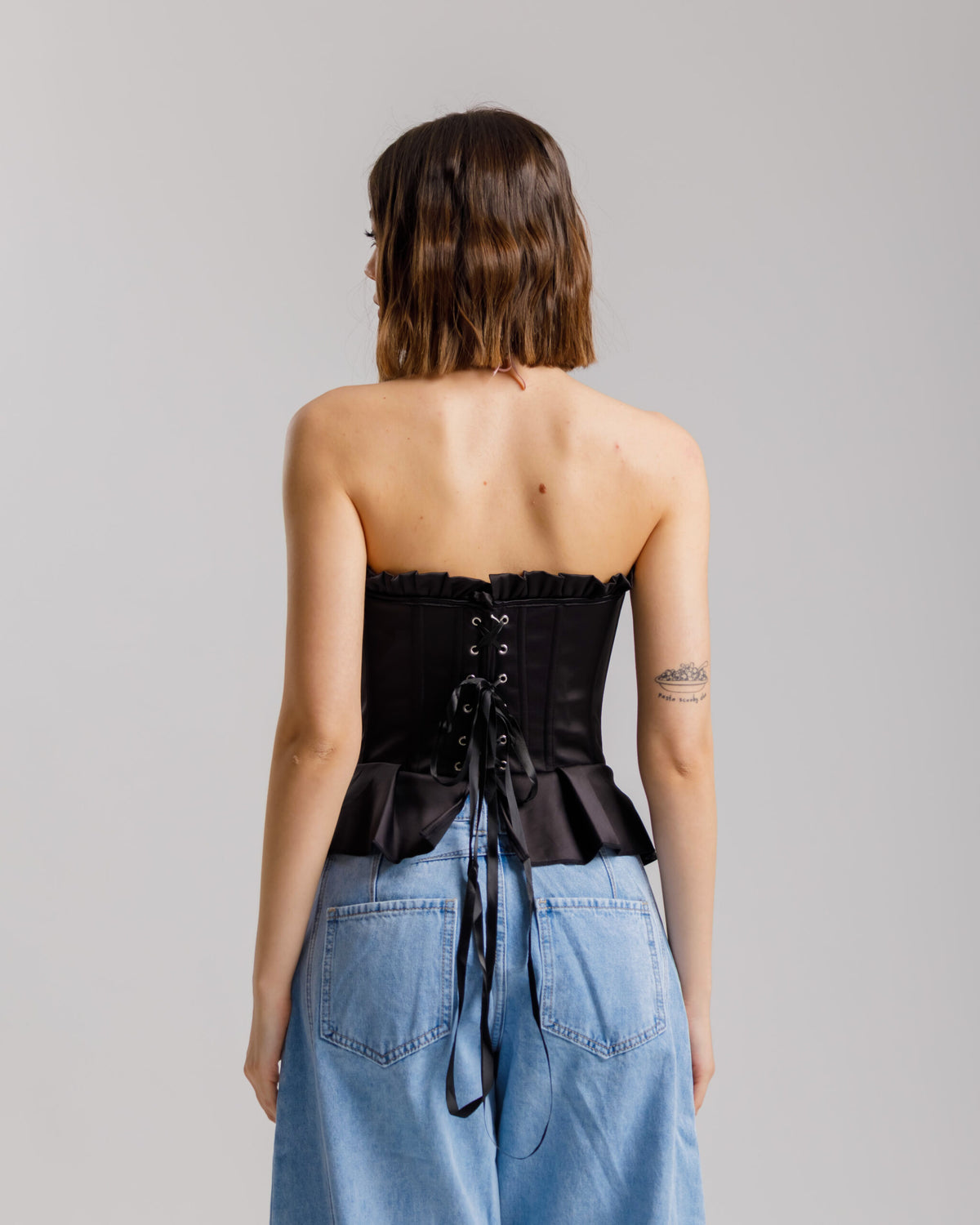 Corsetto in raso con volant - ST13797