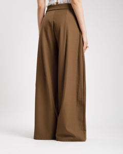 Pantaloni palazzo con pieghe MARRONE - KLL1