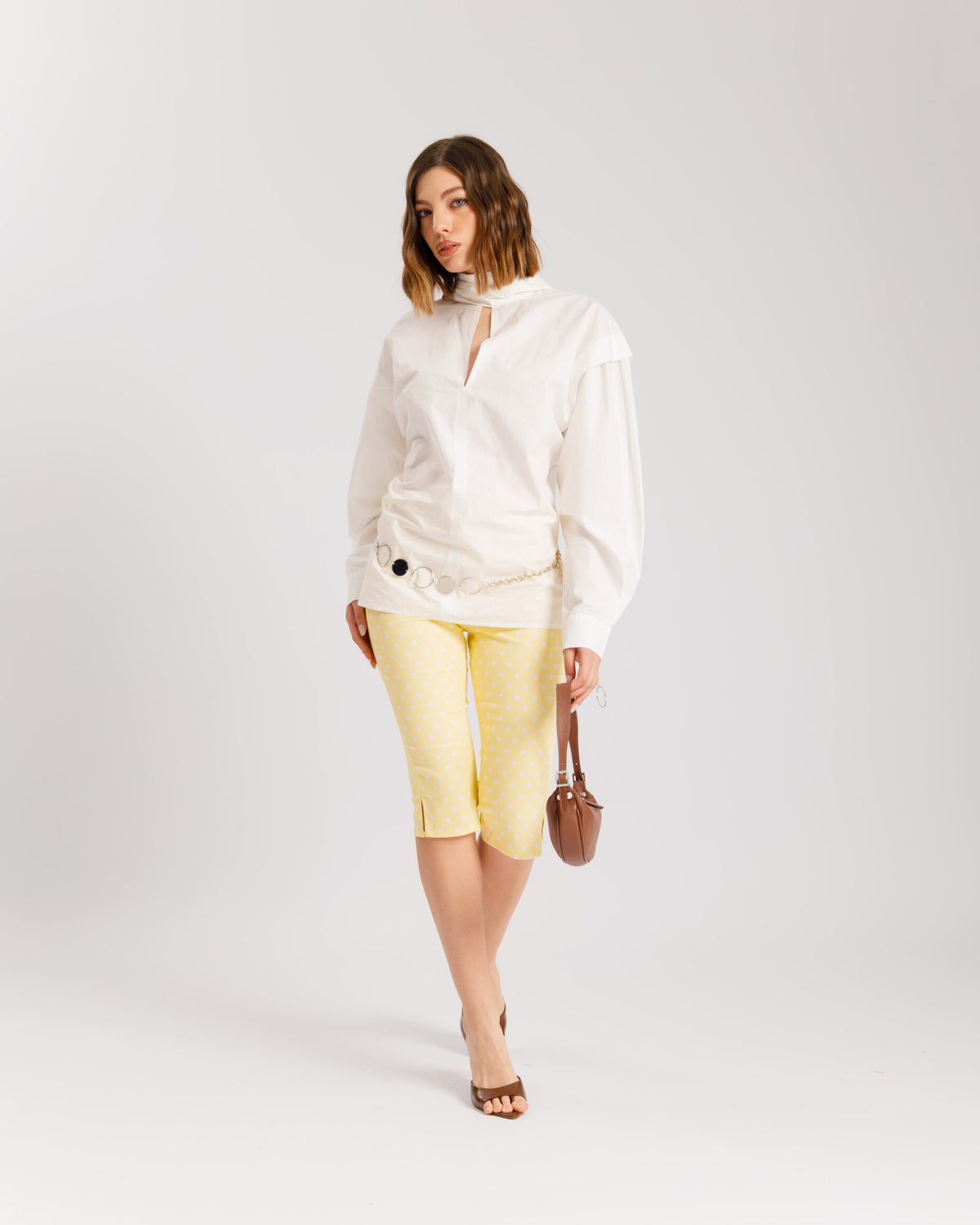 Pantaloni capri pois GIALLO - P15297
